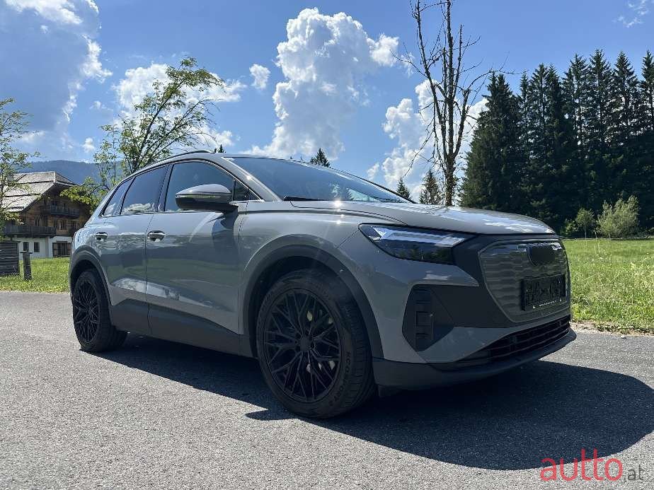 2021' Audi Q4 photo #3