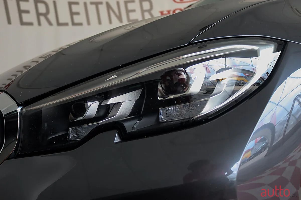 2022' BMW 3Er-Reihe photo #4