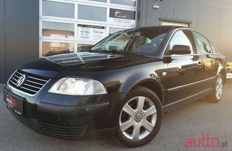 2001' Volkswagen Passat photo #3