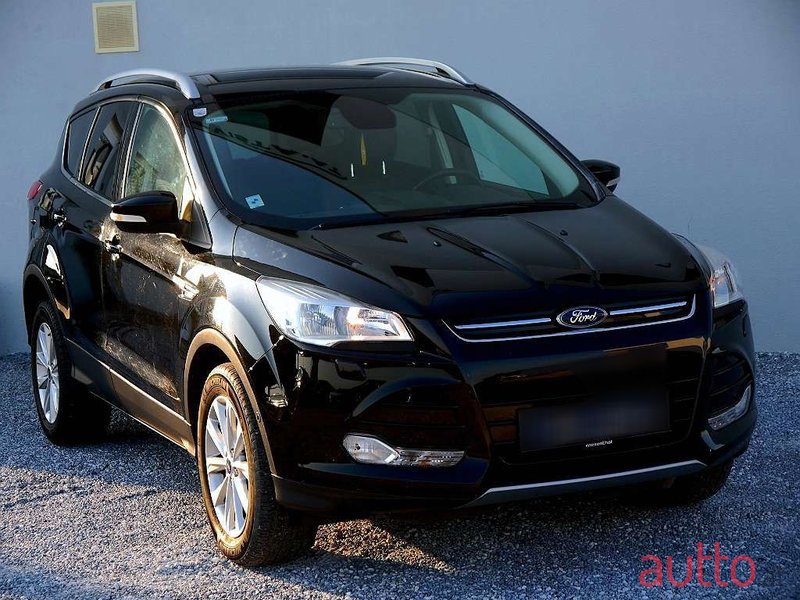 2016' Ford Kuga photo #5