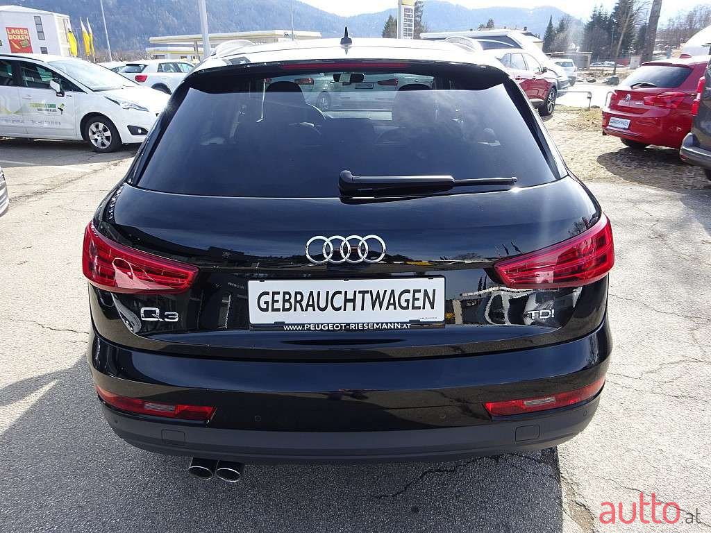 2016' Audi Q3 photo #5