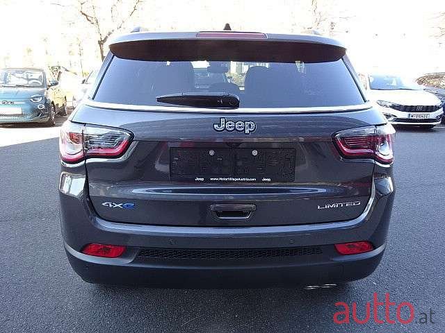 2021' Jeep Compass photo #4