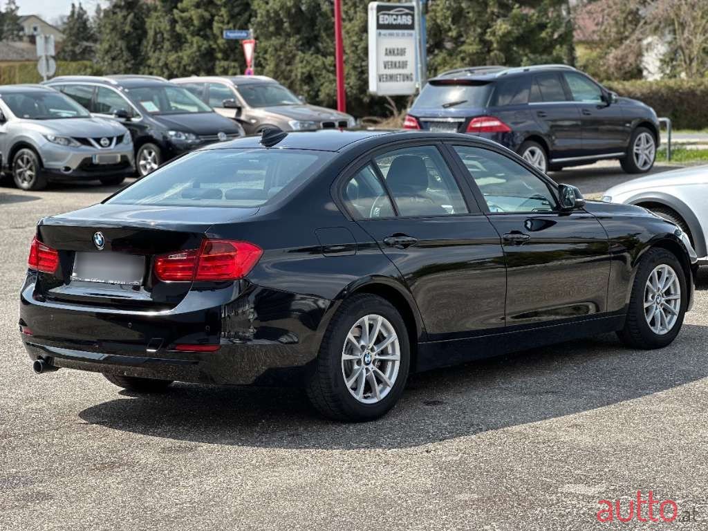 2012' BMW 3Er-Reihe photo #6