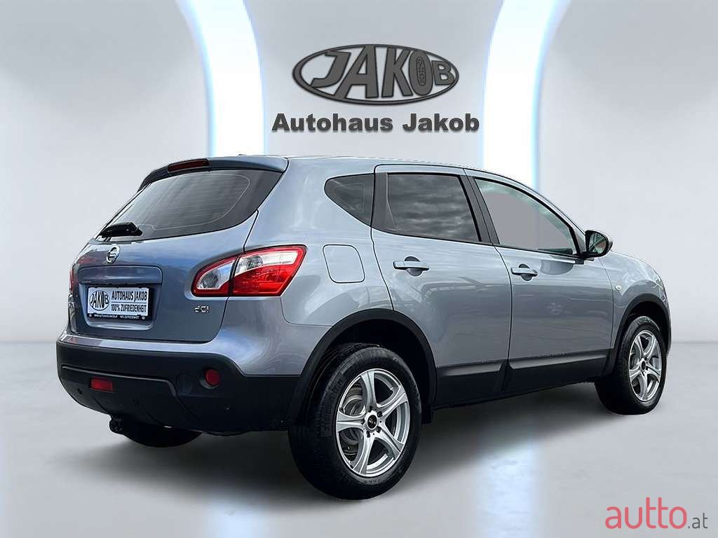 2012' Nissan Qashqai photo #2