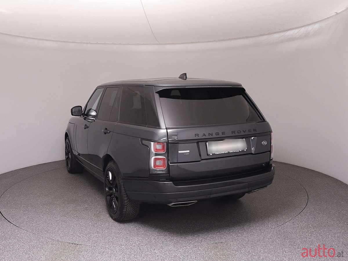 2020' Land Rover Range Rover photo #5