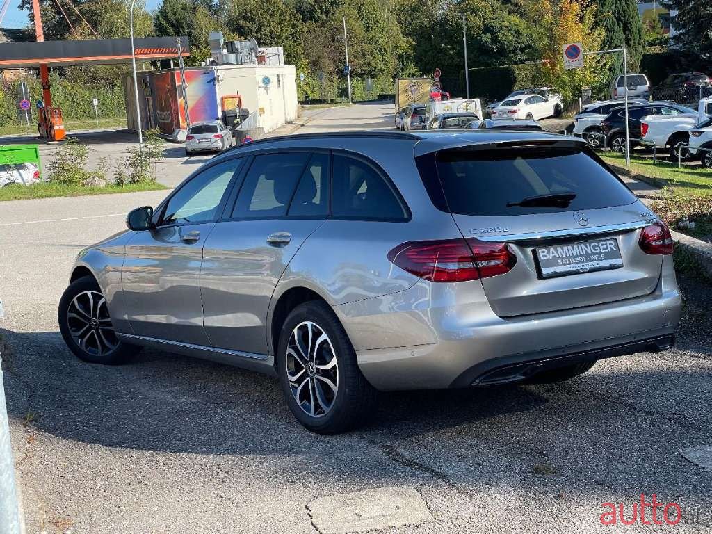 2020' Mercedes-Benz C-Klasse photo #2