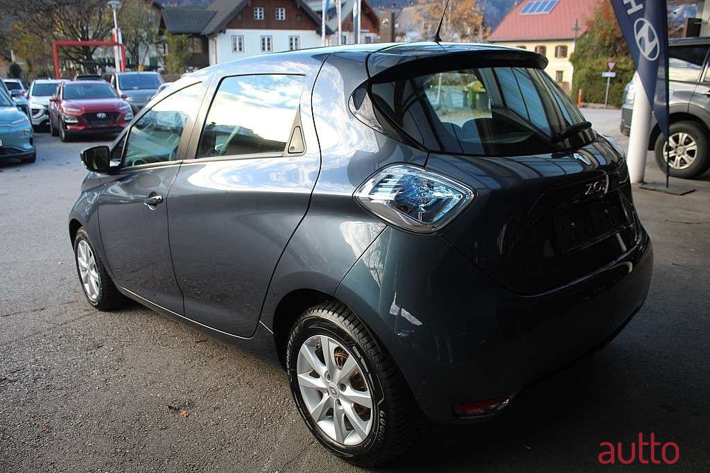 2018' Renault Zoe photo #5