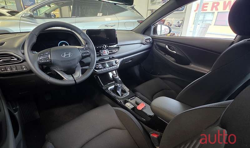 2024' Hyundai i30 photo #5