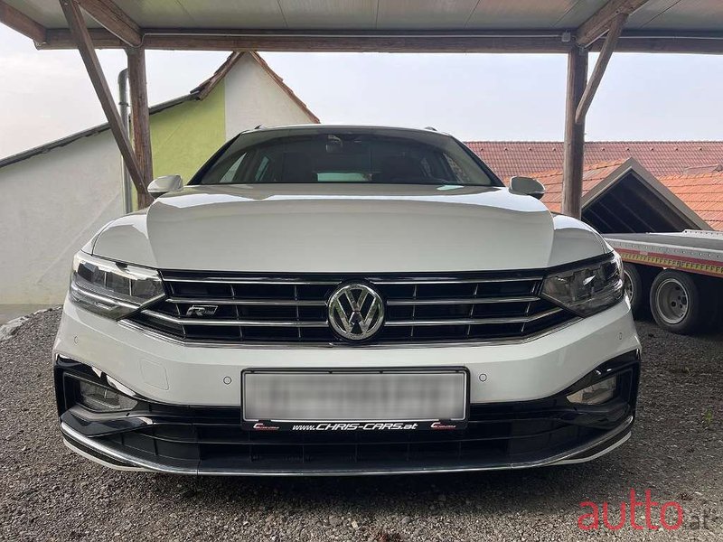 2019' Volkswagen Passat photo #5