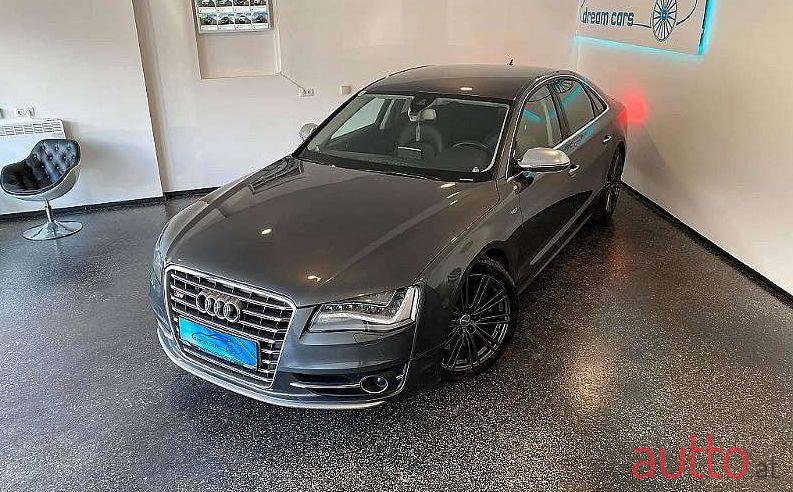 2013' Audi A8 photo #1