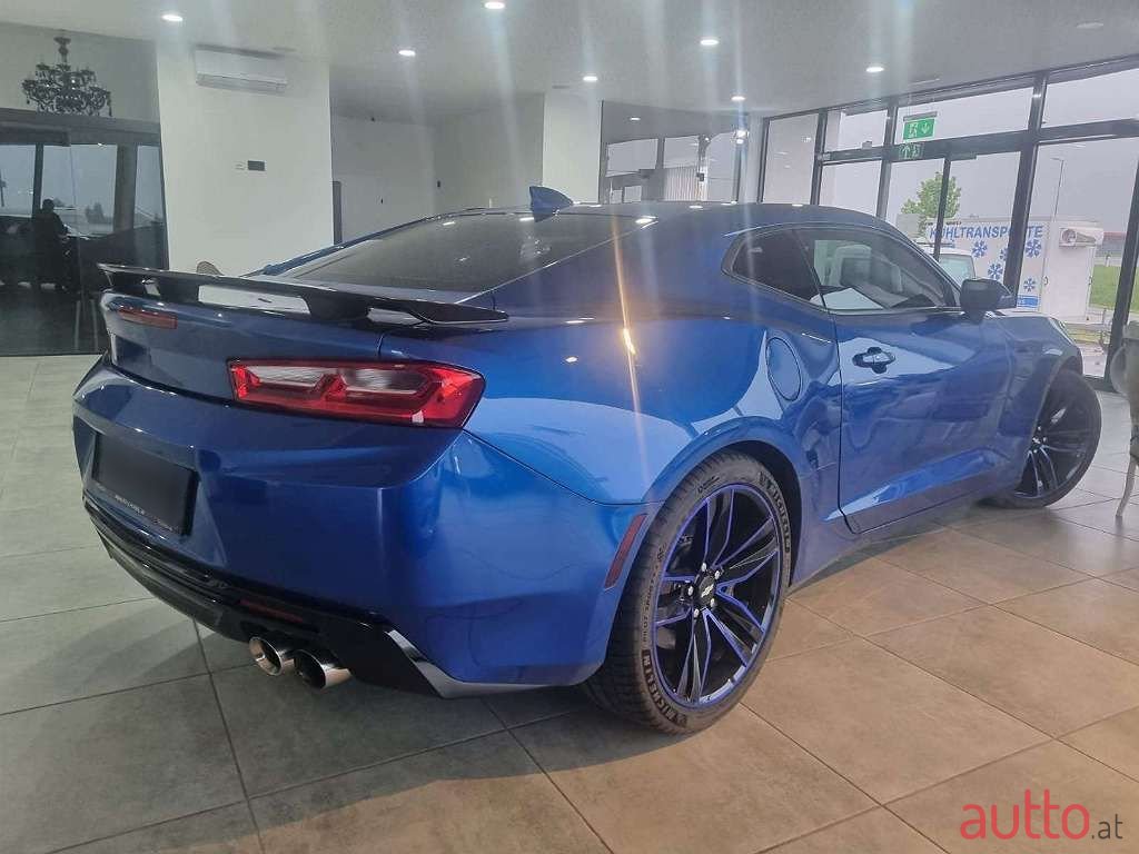 2016' Chevrolet Camaro photo #3