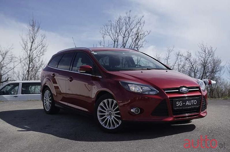 2012' Ford Focus photo #1