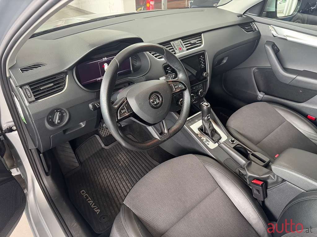2018' Skoda Octavia photo #4