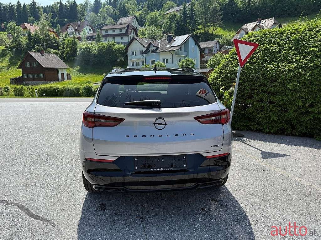 2024' Opel Grandland photo #6
