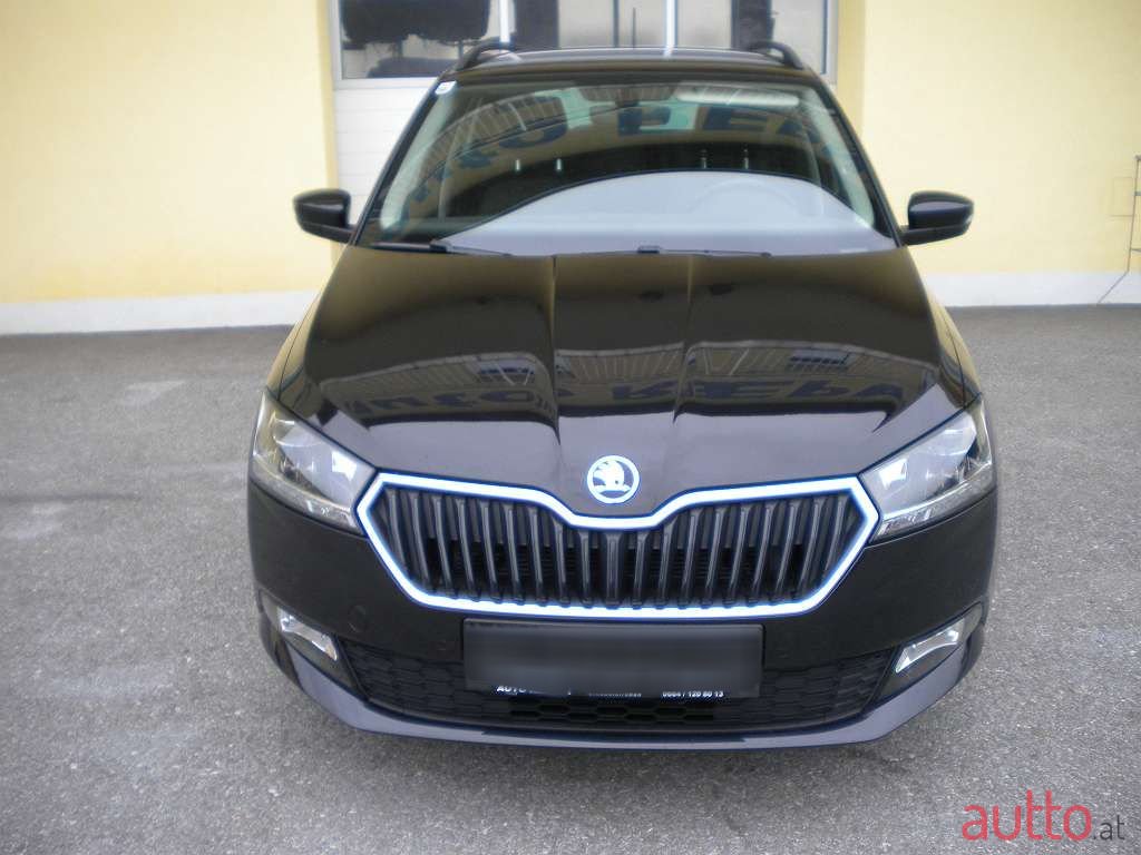 2022' Skoda Fabia photo #1