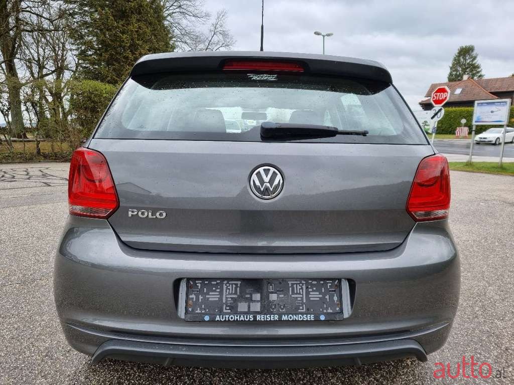2012' Volkswagen Polo photo #6