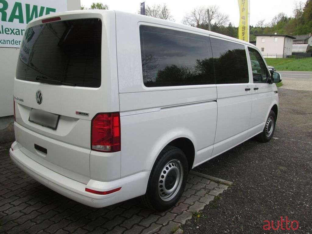 2022' Volkswagen T6 photo #5