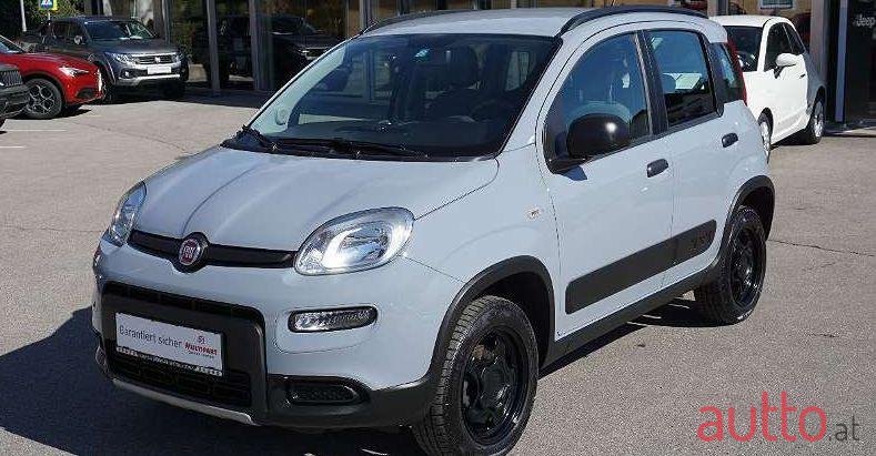 2017' Fiat Panda photo #1