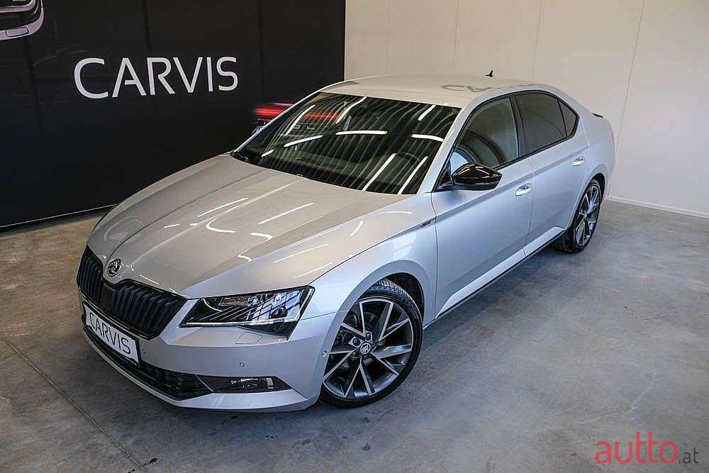 2019' Skoda Superb photo #2