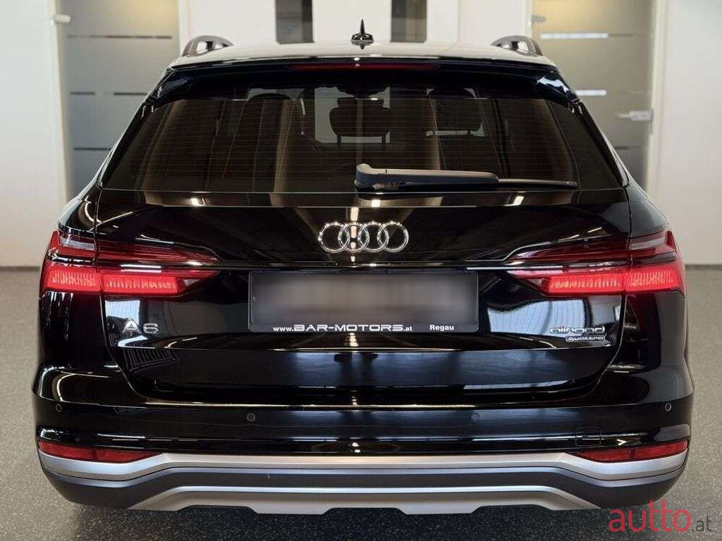 2022' Audi A6 Allroad photo #6
