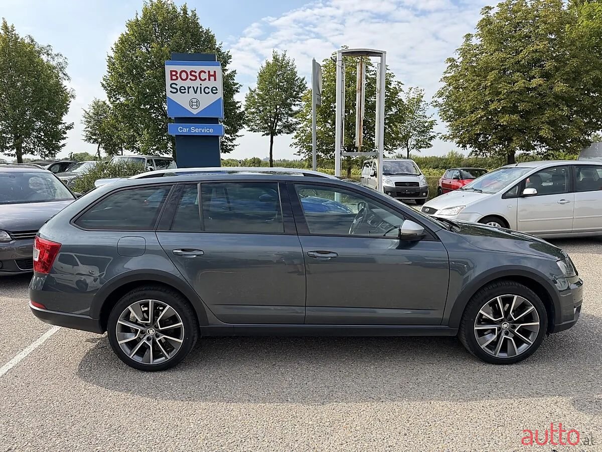 2017' Skoda Octavia photo #3