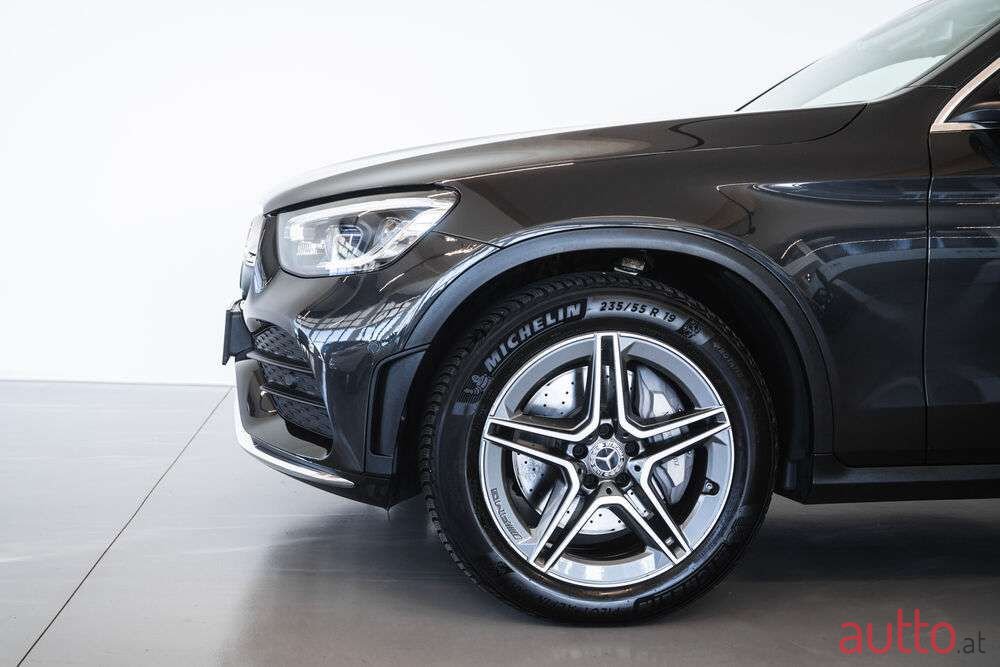 2020' Mercedes-Benz Glc-Klasse photo #5