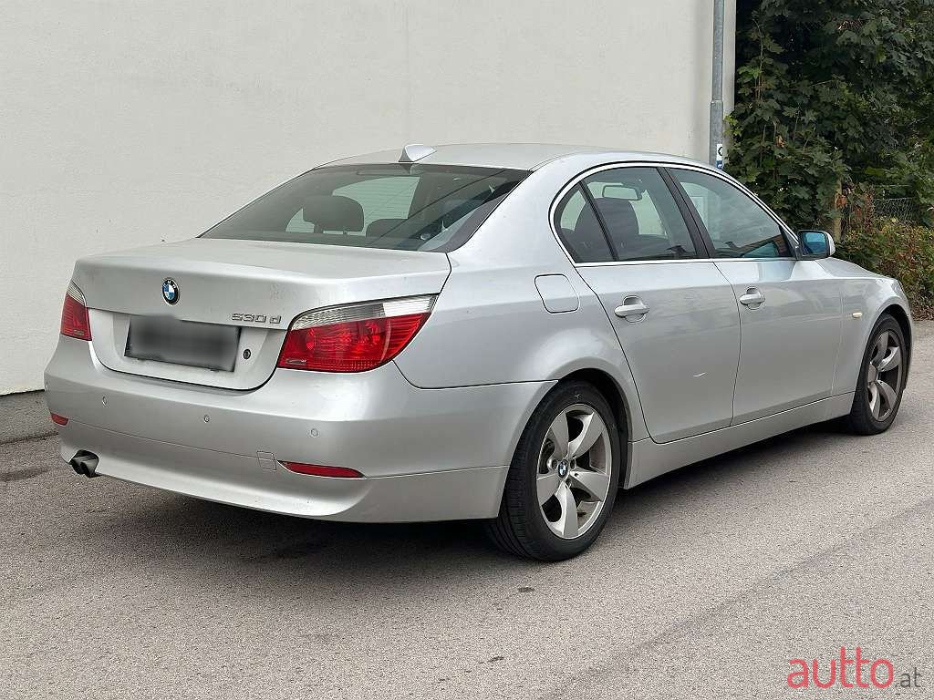 2004' BMW 5Er-Reihe photo #2