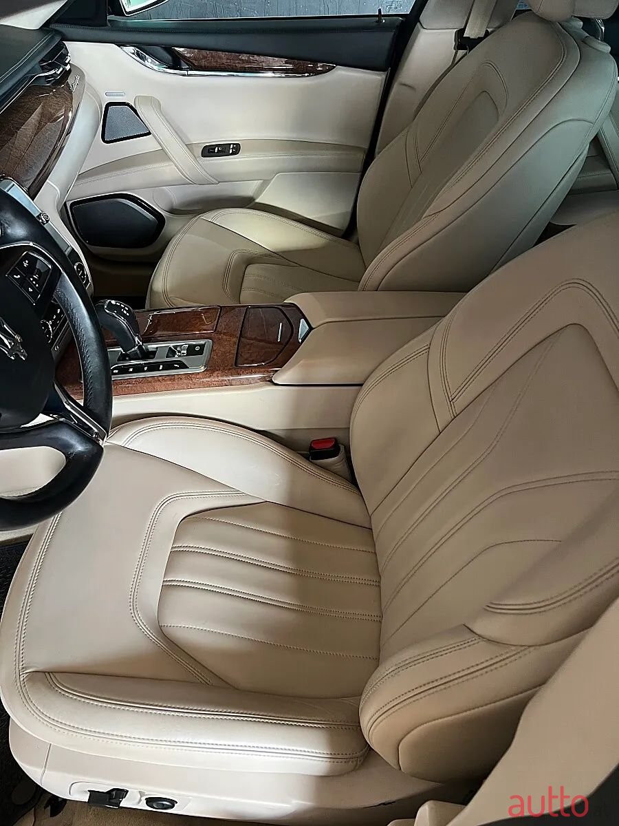 2014' Maserati Quattroporte photo #5