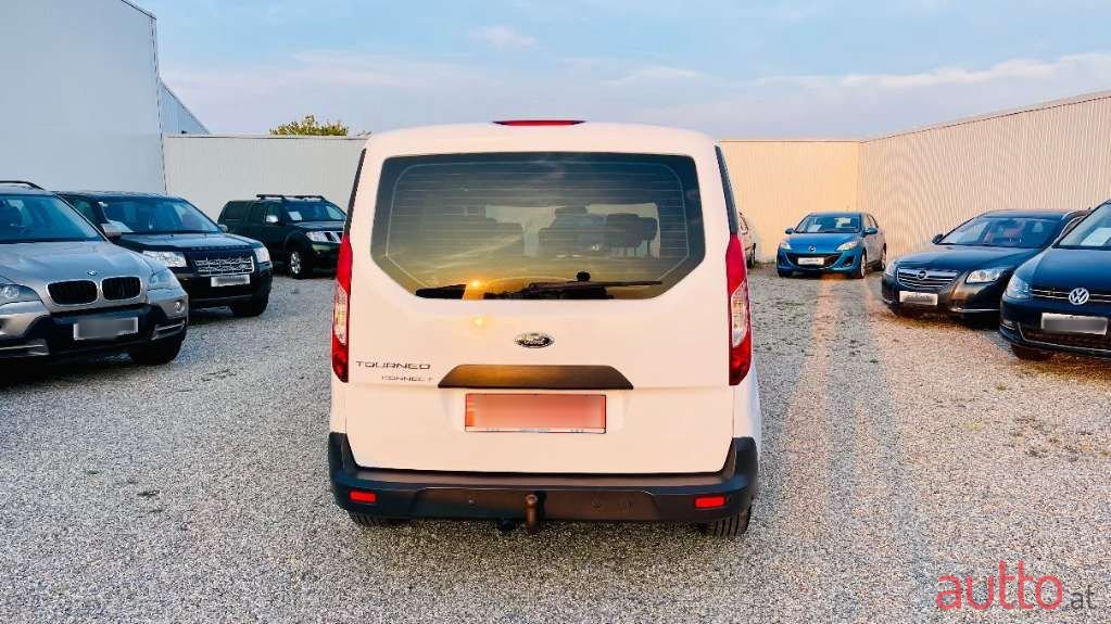 2014' Ford Tourneo photo #5