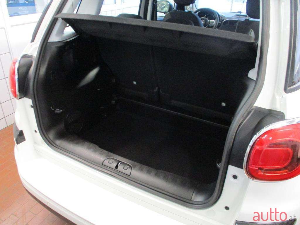 2019' Fiat 500L photo #6