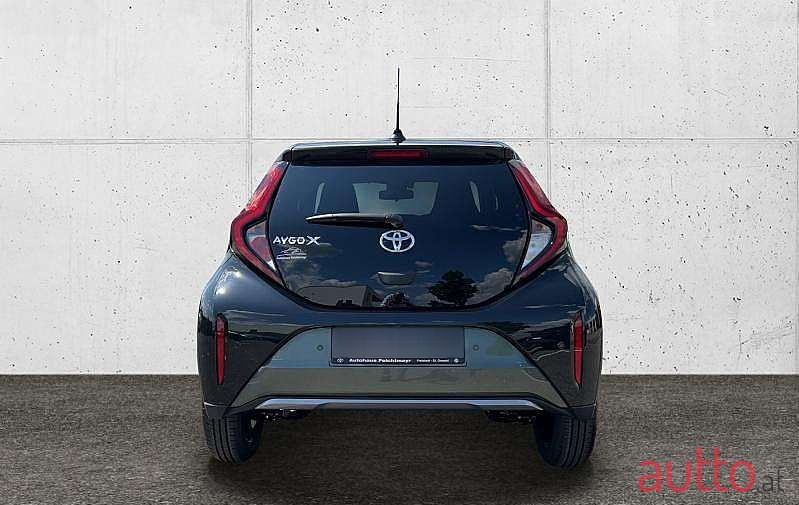 2023' Toyota Aygo photo #6