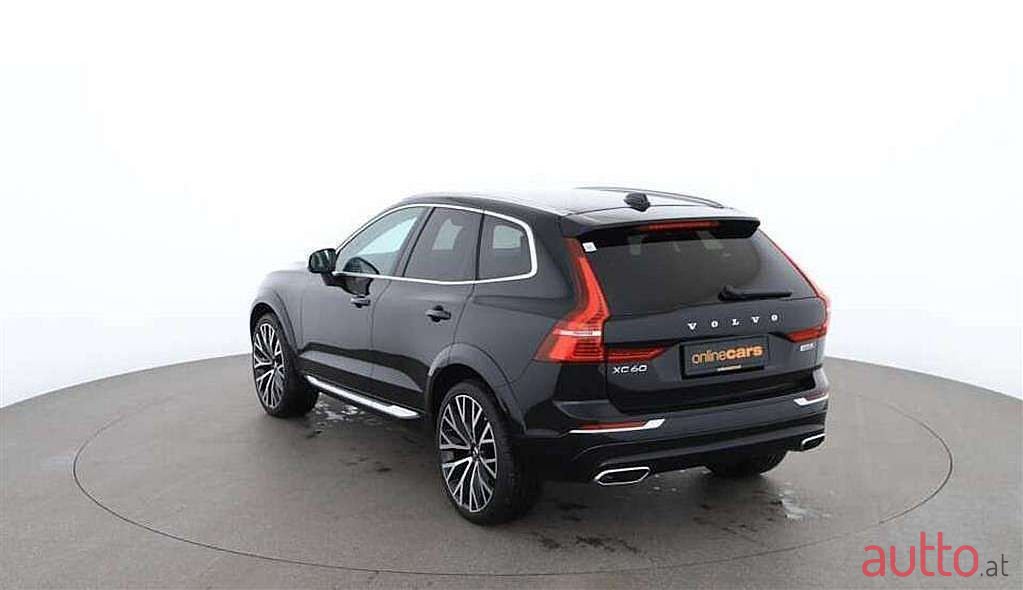 2020' Volvo XC60 photo #4