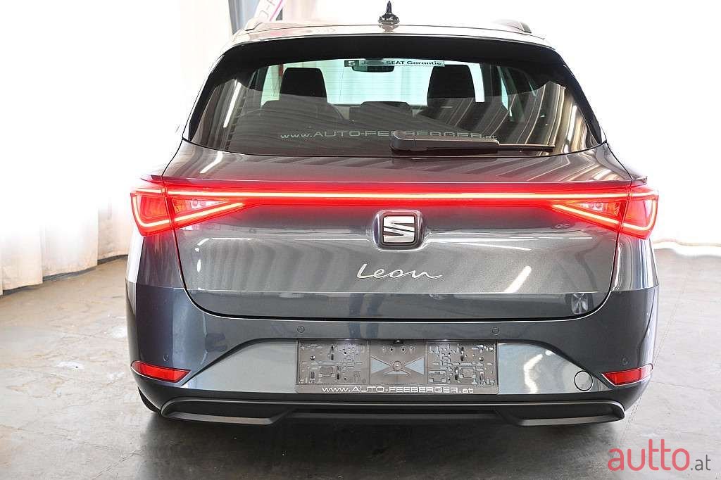 2024' SEAT Leon photo #4