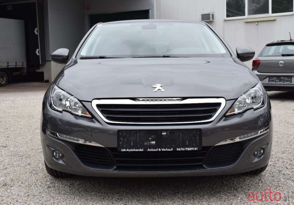 2016' Peugeot 308 photo #3