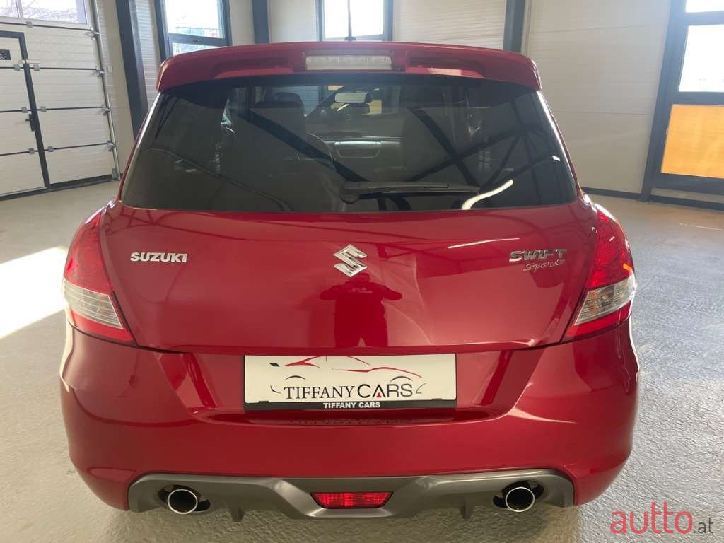 2012' Suzuki Swift photo #3