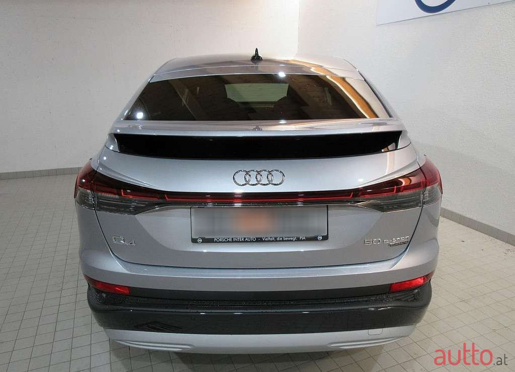 2023' Audi Q4 photo #5