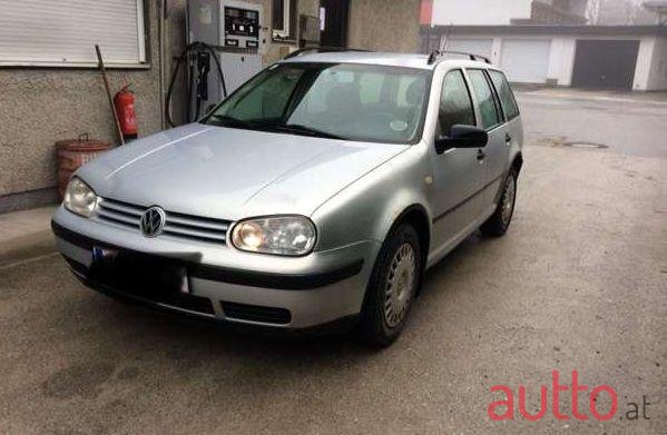 2000' Volkswagen Golf photo #1