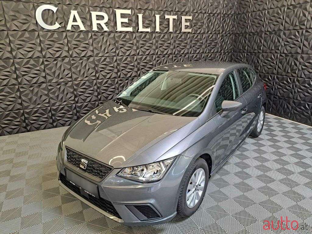 2018' SEAT Ibiza photo #1