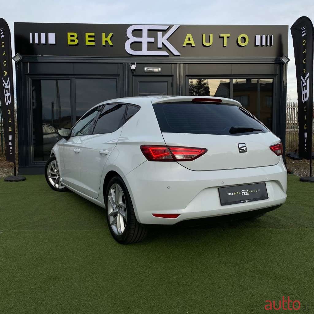 2013' SEAT Leon photo #4