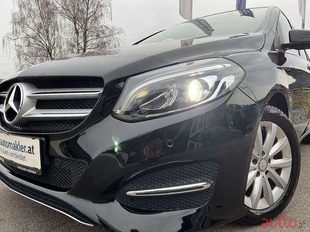 2016' Mercedes-Benz B-Klasse photo #3