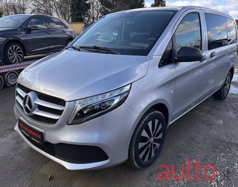 2020' Mercedes-Benz Vito 116 photo #1