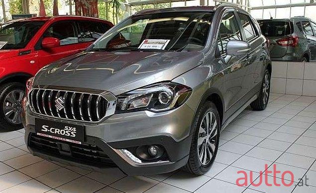 2018' Suzuki SX4 photo #2