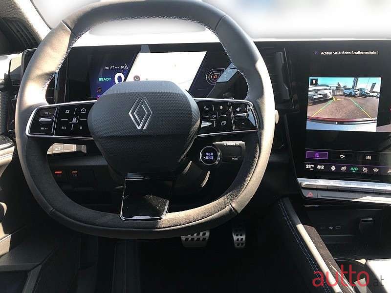 2024' Renault Rafale photo #6