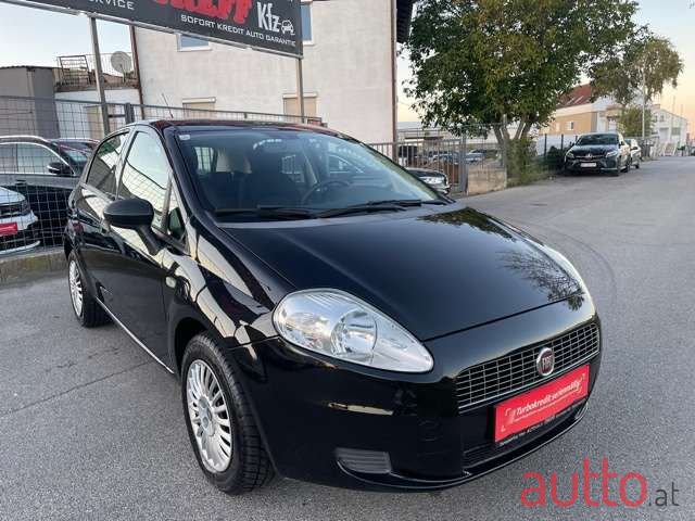 2007' Fiat Grande Punto photo #1