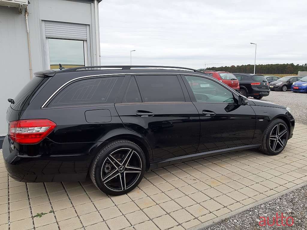 2010' Mercedes-Benz E-Klasse photo #4