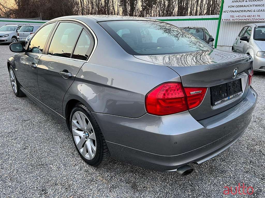 2010' BMW 3Er-Reihe photo #5