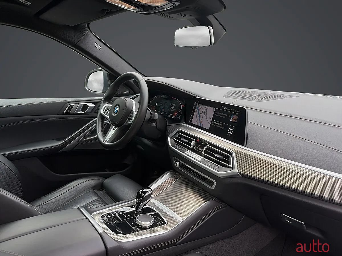 2022' BMW X6 photo #5