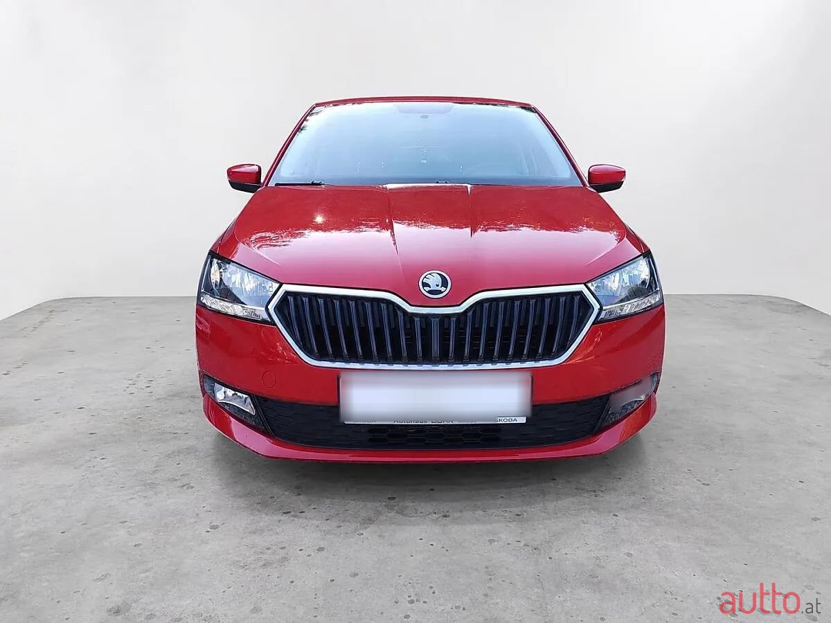 2018' Skoda Fabia photo #2