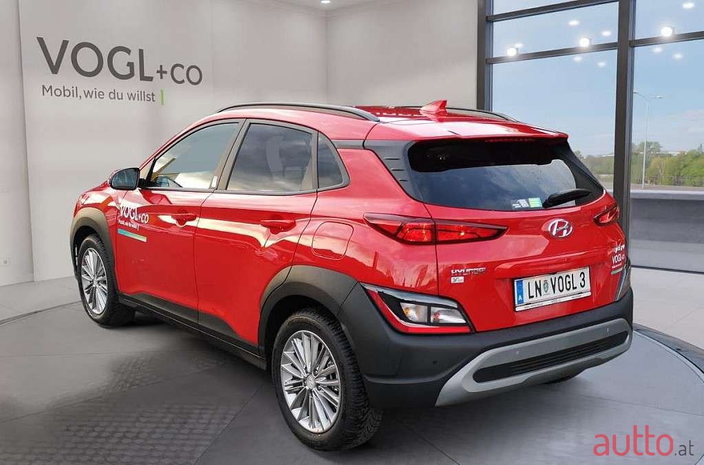 2022' Hyundai Kona photo #3