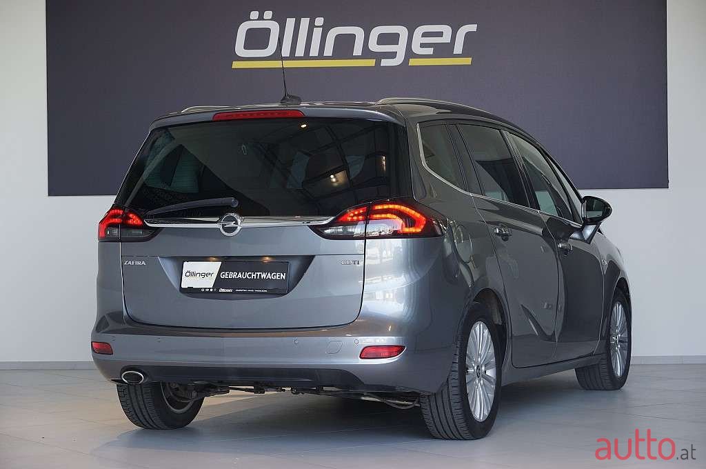 2018' Opel Zafira photo #3